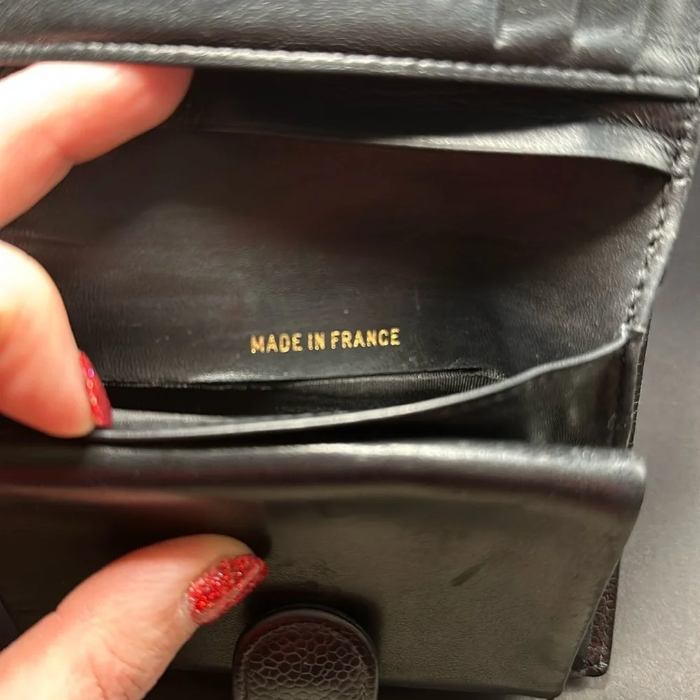 CHANEL Caviar Timeless CC Compact French Wallet in Black‎ - EUC - Picture 4 of 13